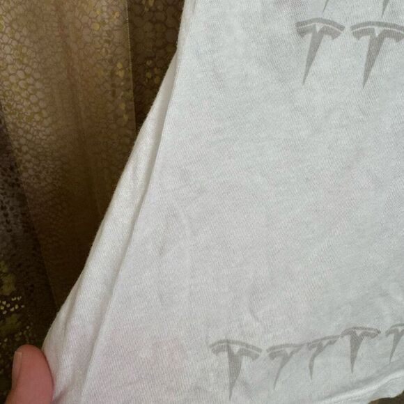 Tesla Womens Scoop Neck White Red Gray Multi Logo T Shirt Cotton M NWT - Picture 7 of 8
